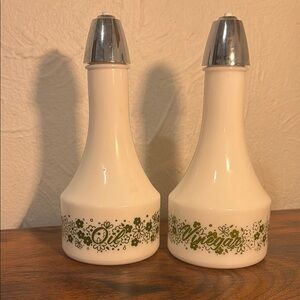 70’s GEMCO Daisy Oil and Vinegar Dispenser Set